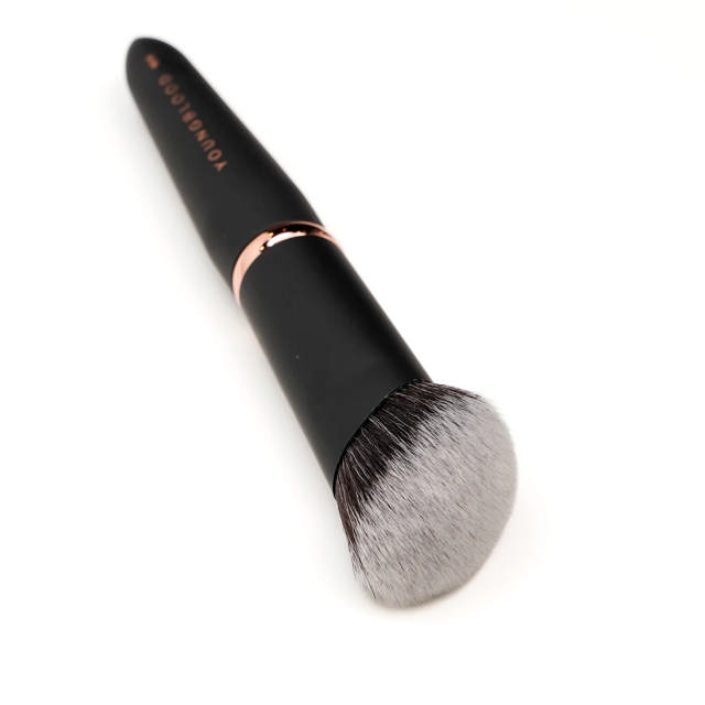 Youngblood YB15 Crème Contour Brush